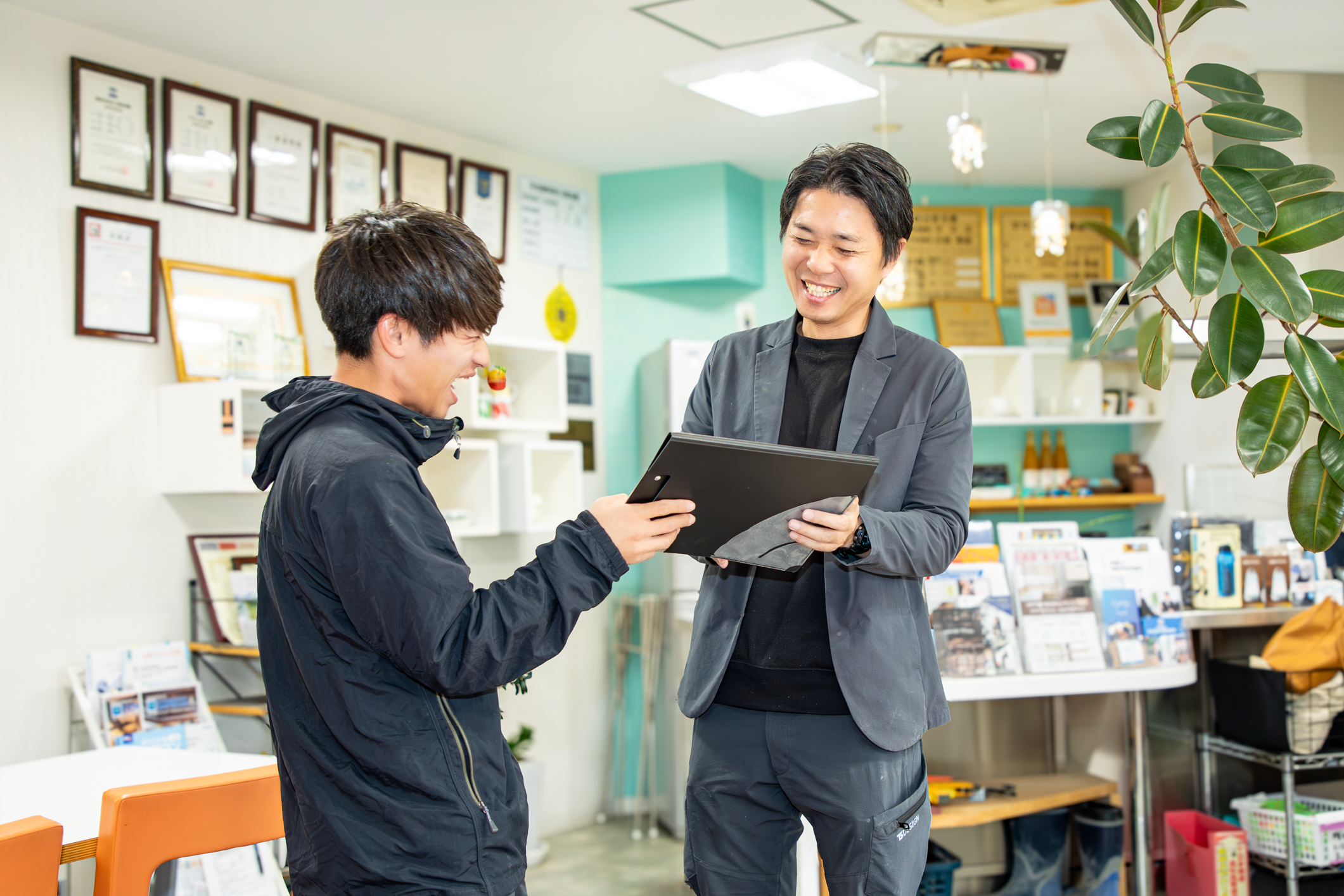 株式会社ママズ