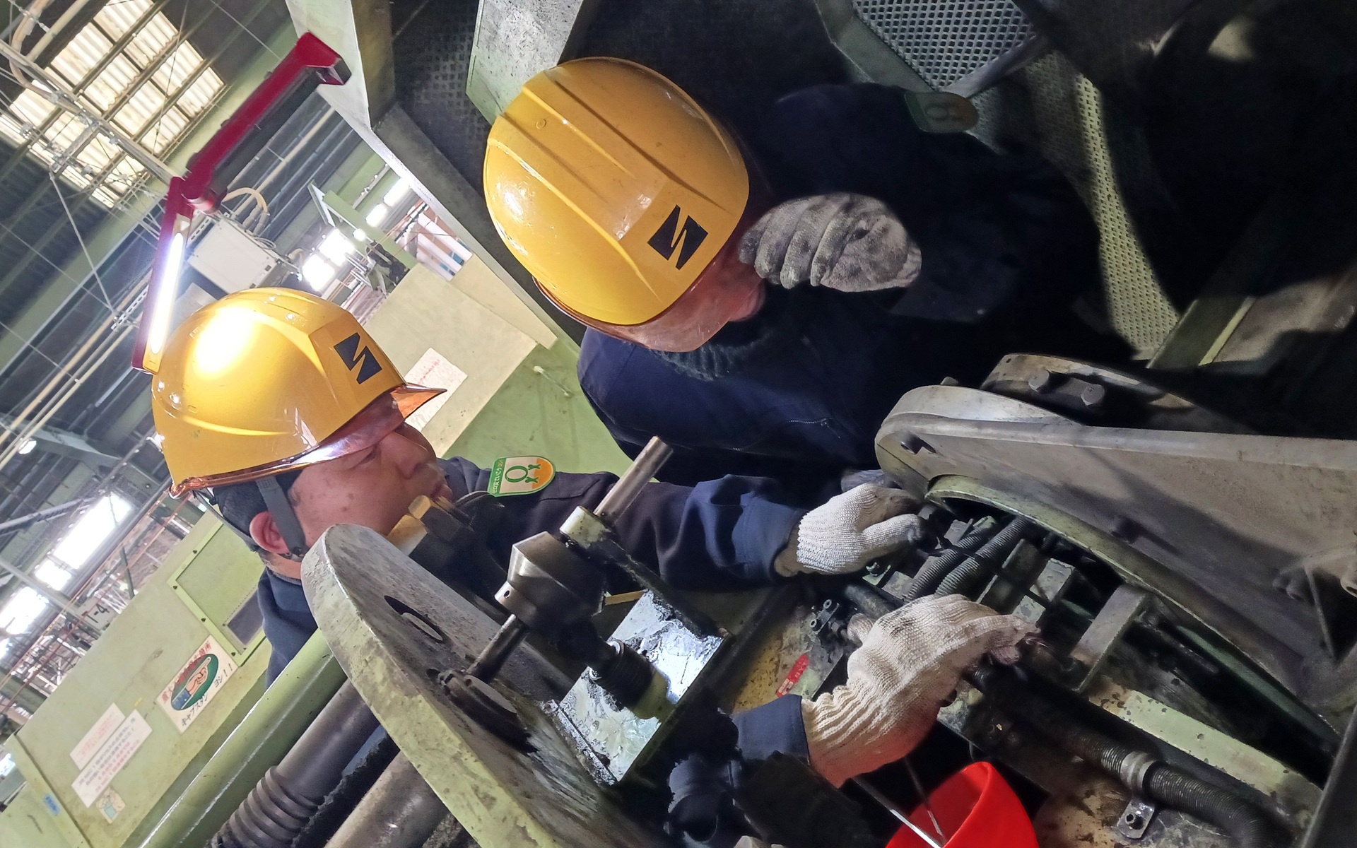 伸興電線　株式会社