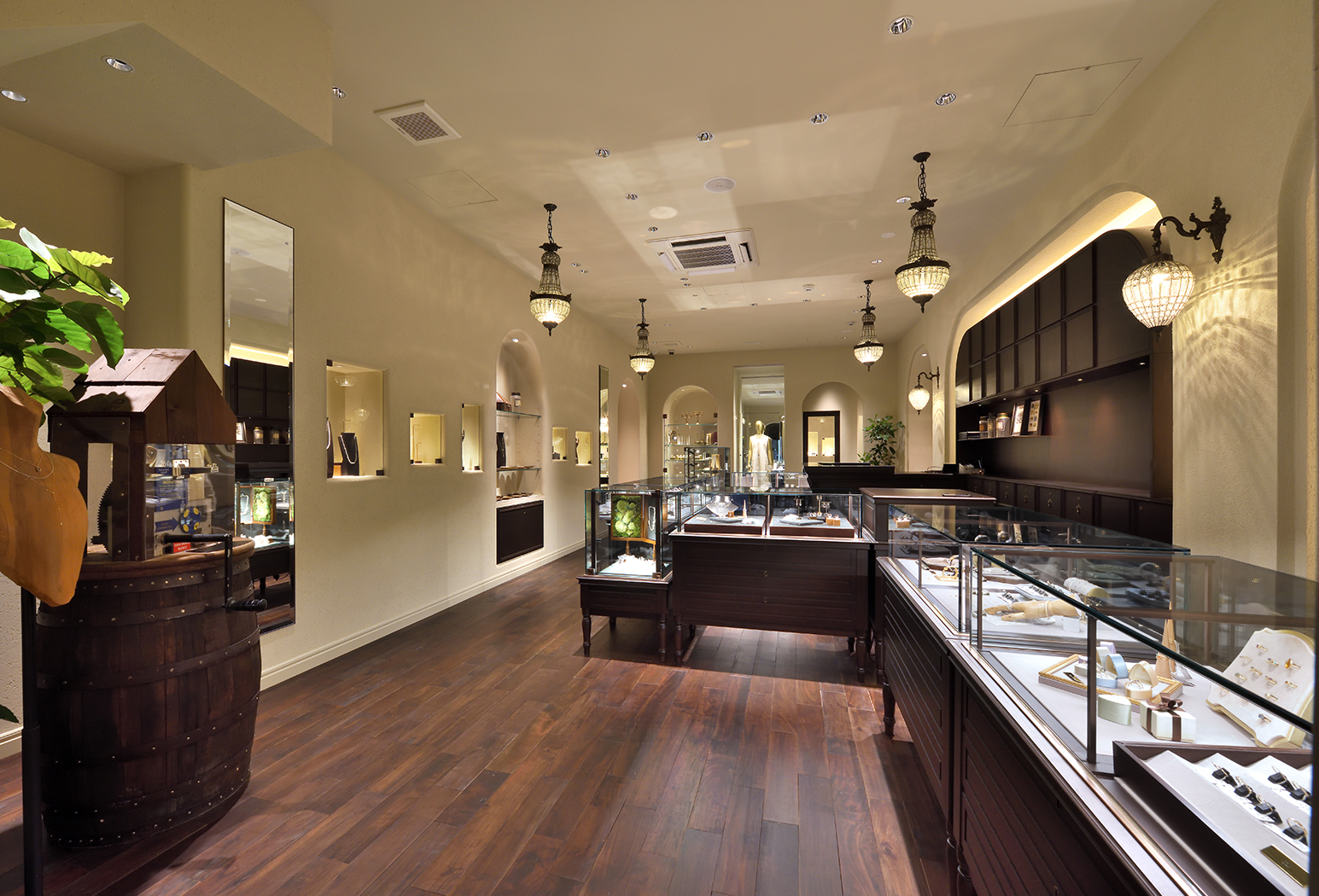 株式会社エーアンドエス