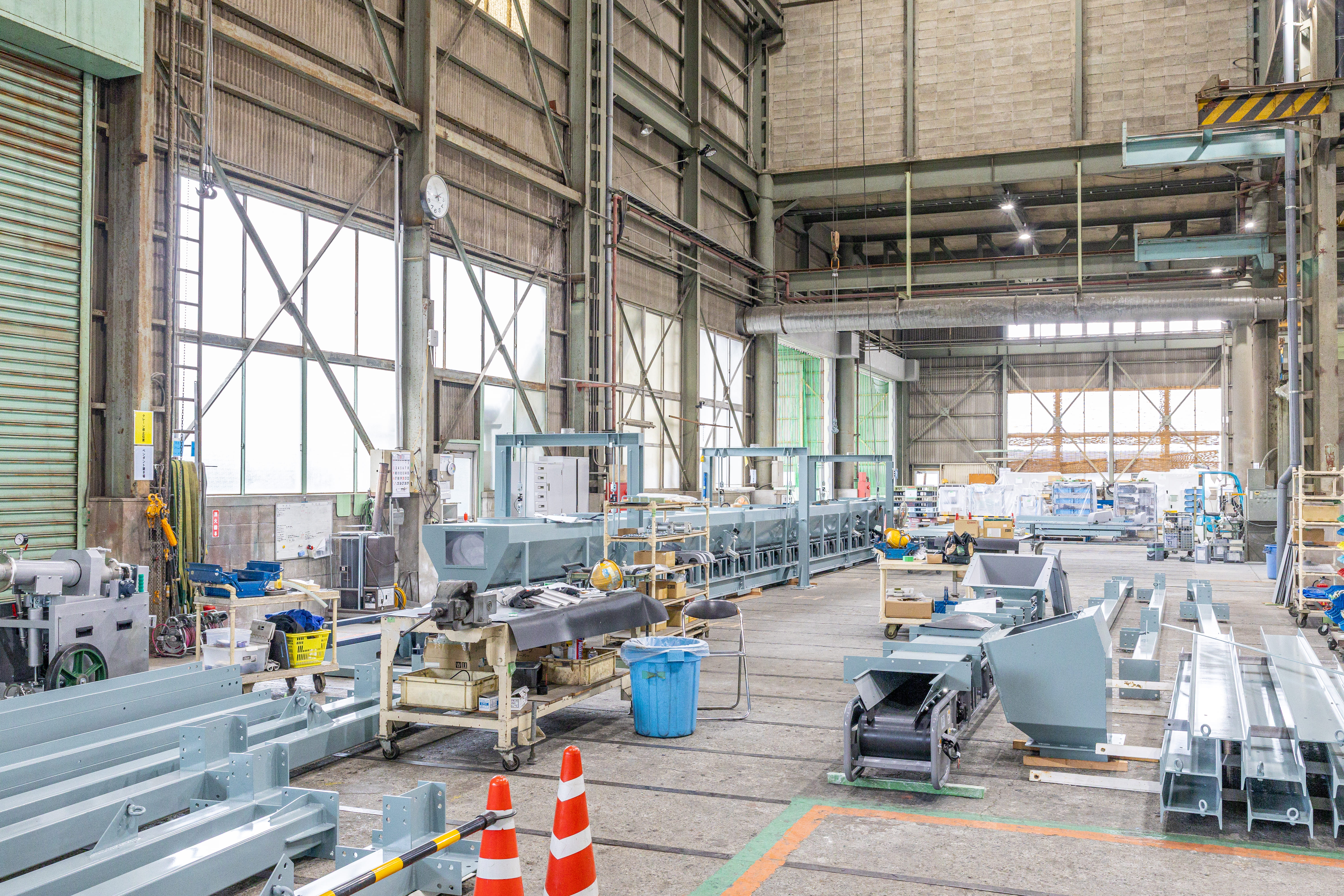 讃光工業　株式会社